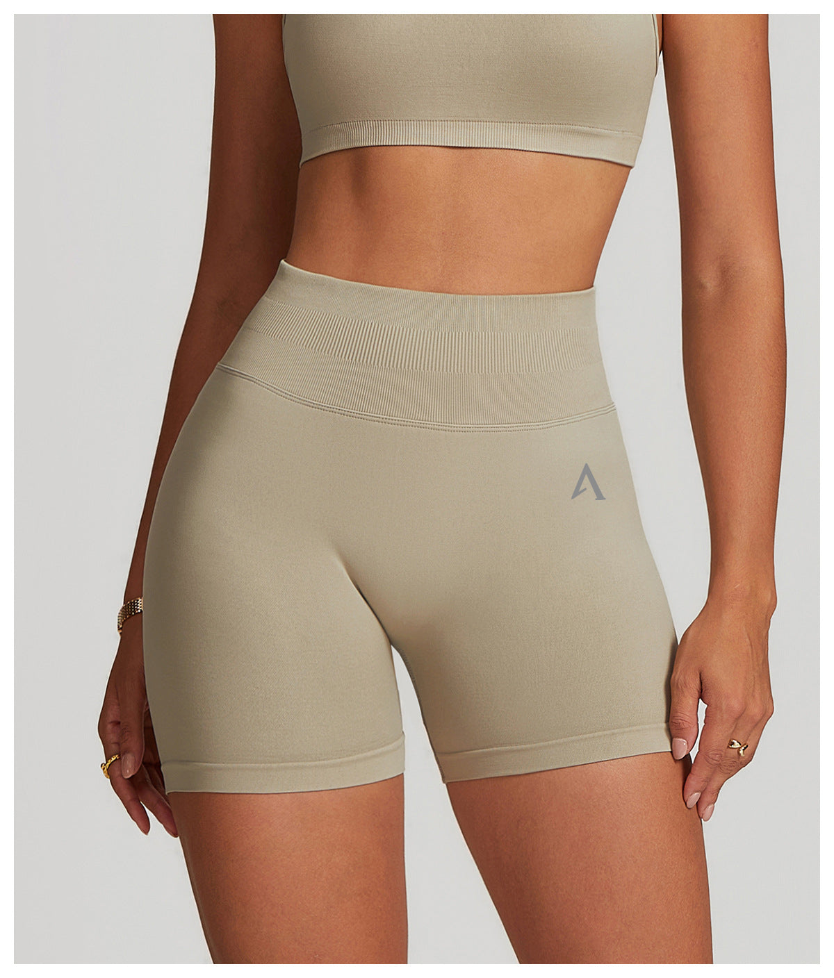 AMEL Sculpt Seamless Activewear Collection – Cream